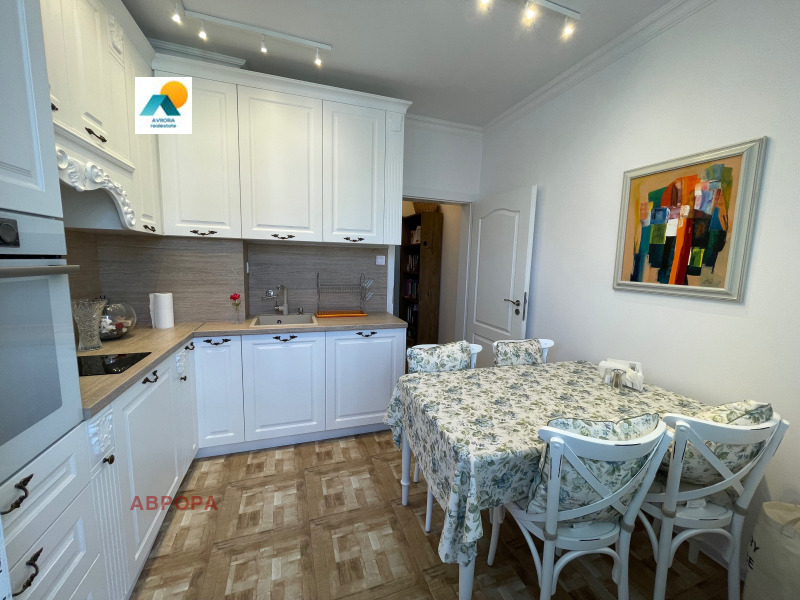 Издаје се  1 спаваћа соба Софија , Центар , 80 м2 | 91938226 - слика [10]