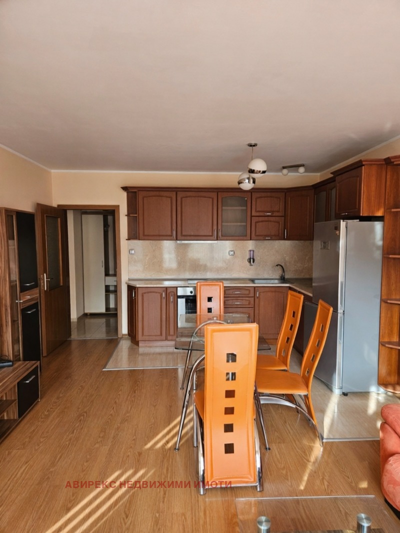 Te huur  1 slaapkamer Plovdiv , Kjutsjuk Parizj , 70 m² | 37031231 - afbeelding [2]