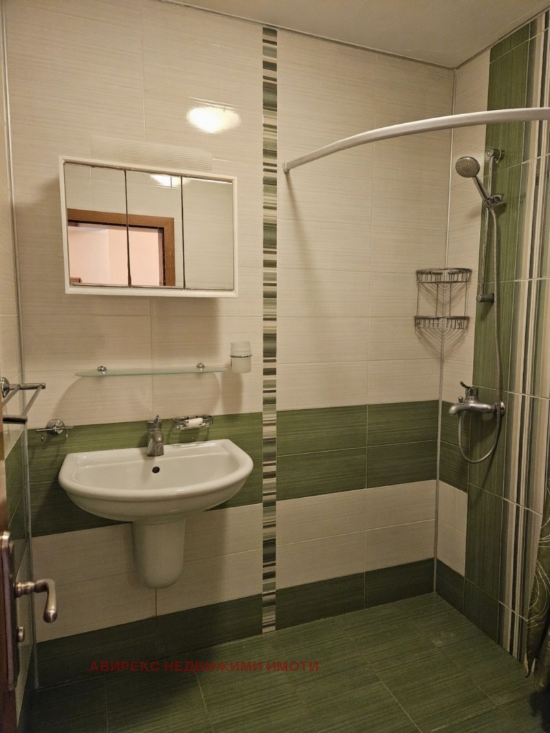 Te huur  1 slaapkamer Plovdiv , Kjutsjuk Parizj , 70 m² | 37031231 - afbeelding [8]