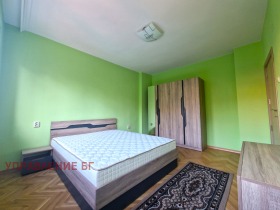 1 Schlafzimmer Belite brezi, Sofia 2