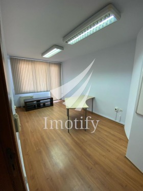 Kontor Oborishte, Sofia 3