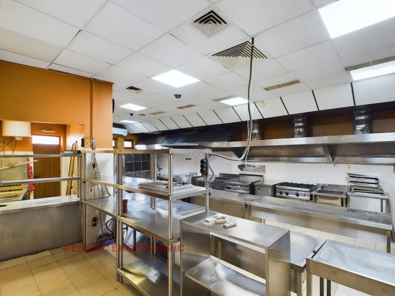 Kiralık  Bar; Kahve dükkanı bölge Blagoevgrad , Sandanski , 650 metrekare | 49891646 - görüntü [13]