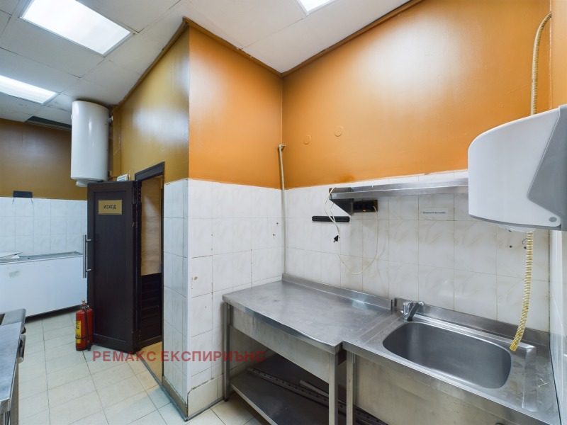 Kiralık  Bar; Kahve dükkanı bölge Blagoevgrad , Sandanski , 650 metrekare | 49891646 - görüntü [16]