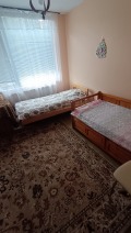 Дава под наем 3-СТАЕН, гр. Кърджали, Център, снимка 1