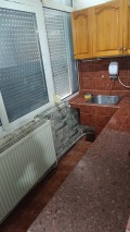 Дава под наем 3-СТАЕН, гр. Кърджали, Център, снимка 4