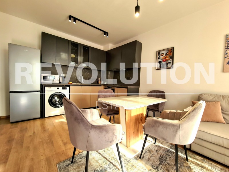 Til leie  1 soverom Plovdiv , Tsentar , 72 kvm | 96499841 - bilde [3]