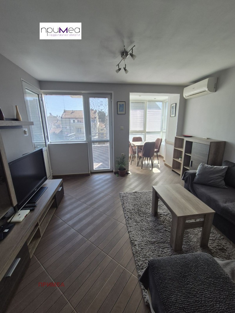 Para alugar  2 quartos Burgas , Centar , 95 m² | 42626041