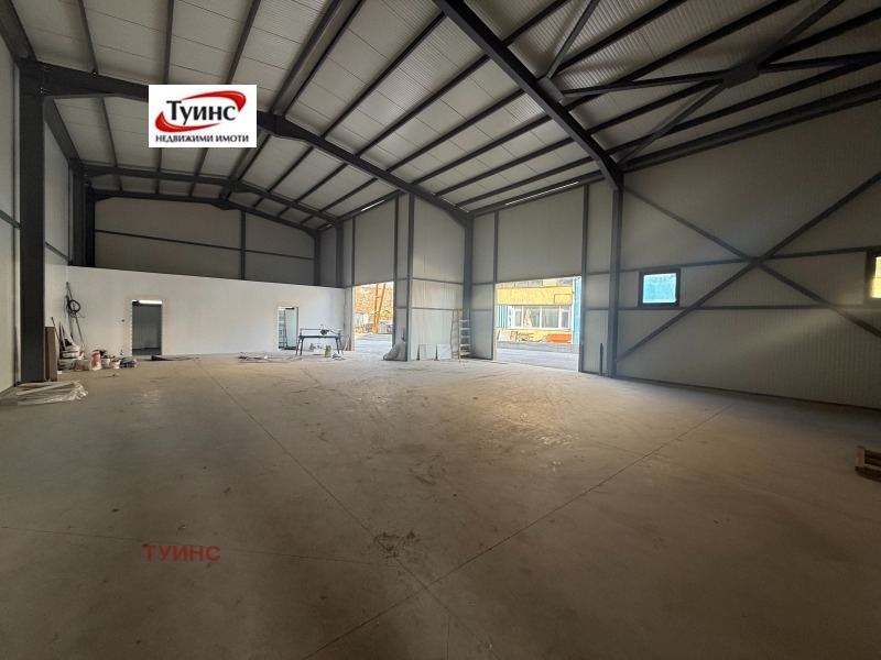 Дава под наем СКЛАД, гр. Пловдив, Индустриална зона - Север, снимка 5 - Складове - 53035507