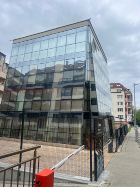 Oficina Lozenets, Sofia