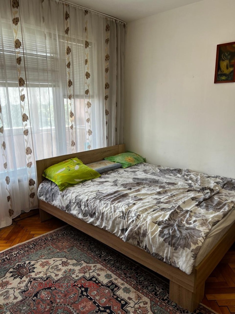 Дава под наем  1-стаен град София , Сухата река , 40 кв.м | 43505485