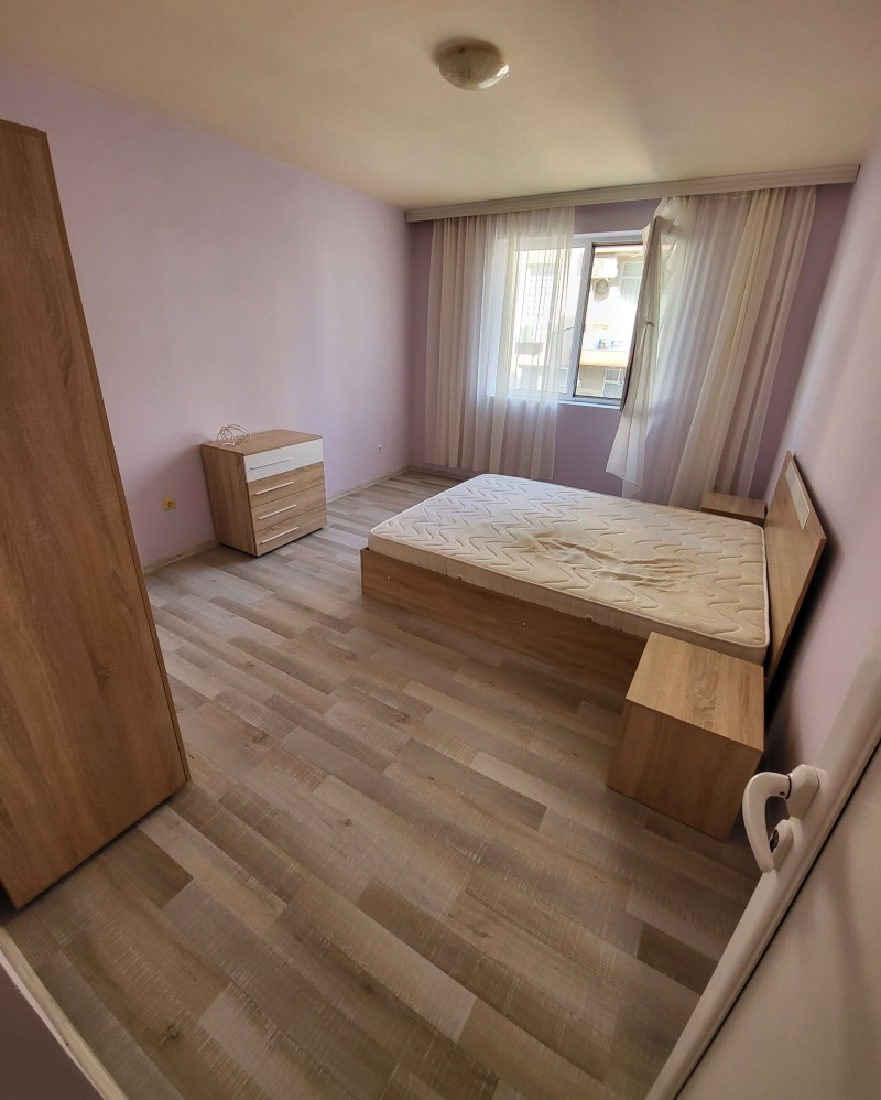Te huur  1 slaapkamer Burgas , Meden rudnik - zona V , 72 m² | 63371992 - afbeelding [2]