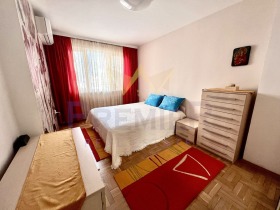 1 chambre Tsentar, Varna 3