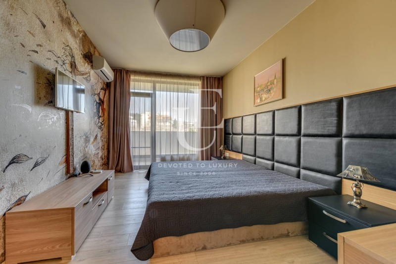 Zu vermieten  2 Schlafzimmer Sofia , Izgrew , 142 qm | 15148208 - Bild [4]