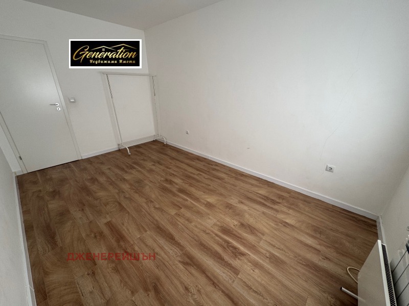 K pronájmu  2 ložnice Sofia , Zona B-19 , 120 m2 | 91020951 - obraz [14]
