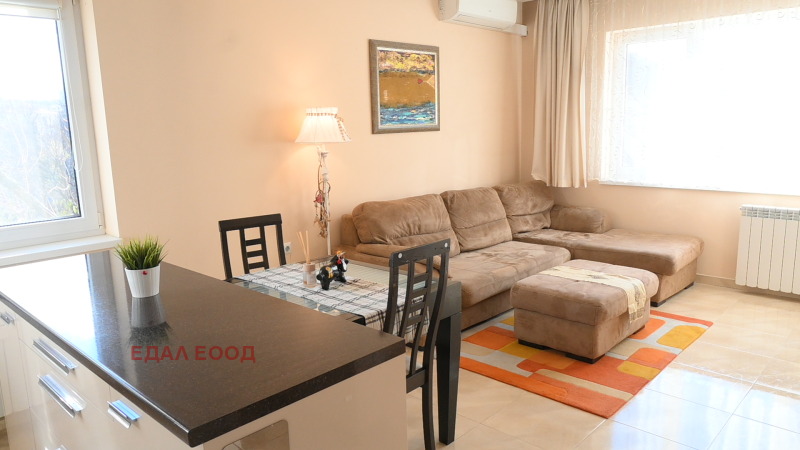 Дава под наем 3-СТАЕН, гр. София, Център, снимка 16 - Апартаменти - 52979774