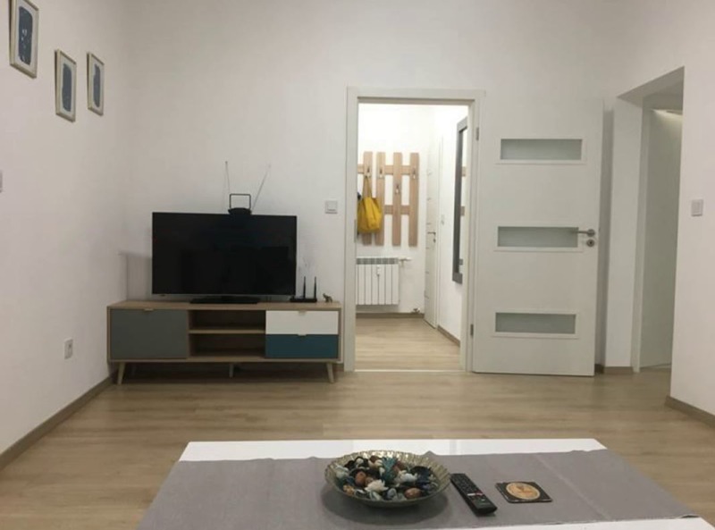 Do wynajęcia  3+ sypialni Sofia , Centar , 130 mkw | 97771668 - obraz [2]