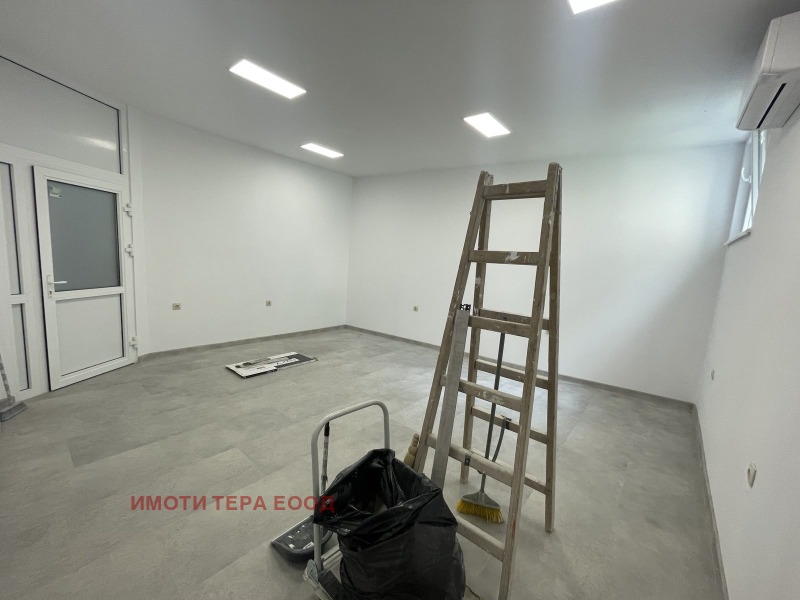 K pronájmu  Kancelář Varna , Centar , 36 m2 | 67178771 - obraz [6]