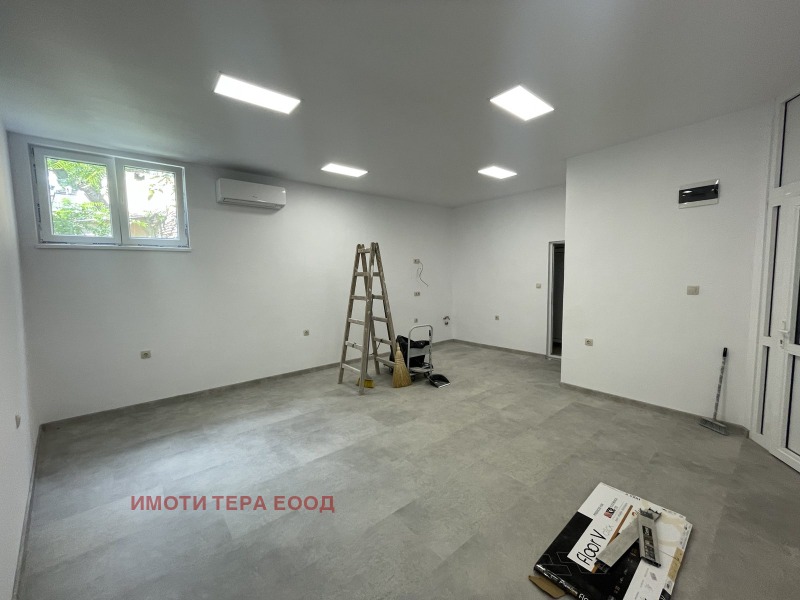 K pronájmu  Kancelář Varna , Centar , 36 m2 | 67178771 - obraz [3]