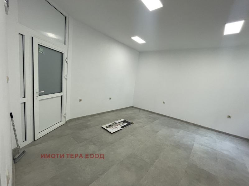 K pronájmu  Kancelář Varna , Centar , 36 m2 | 67178771