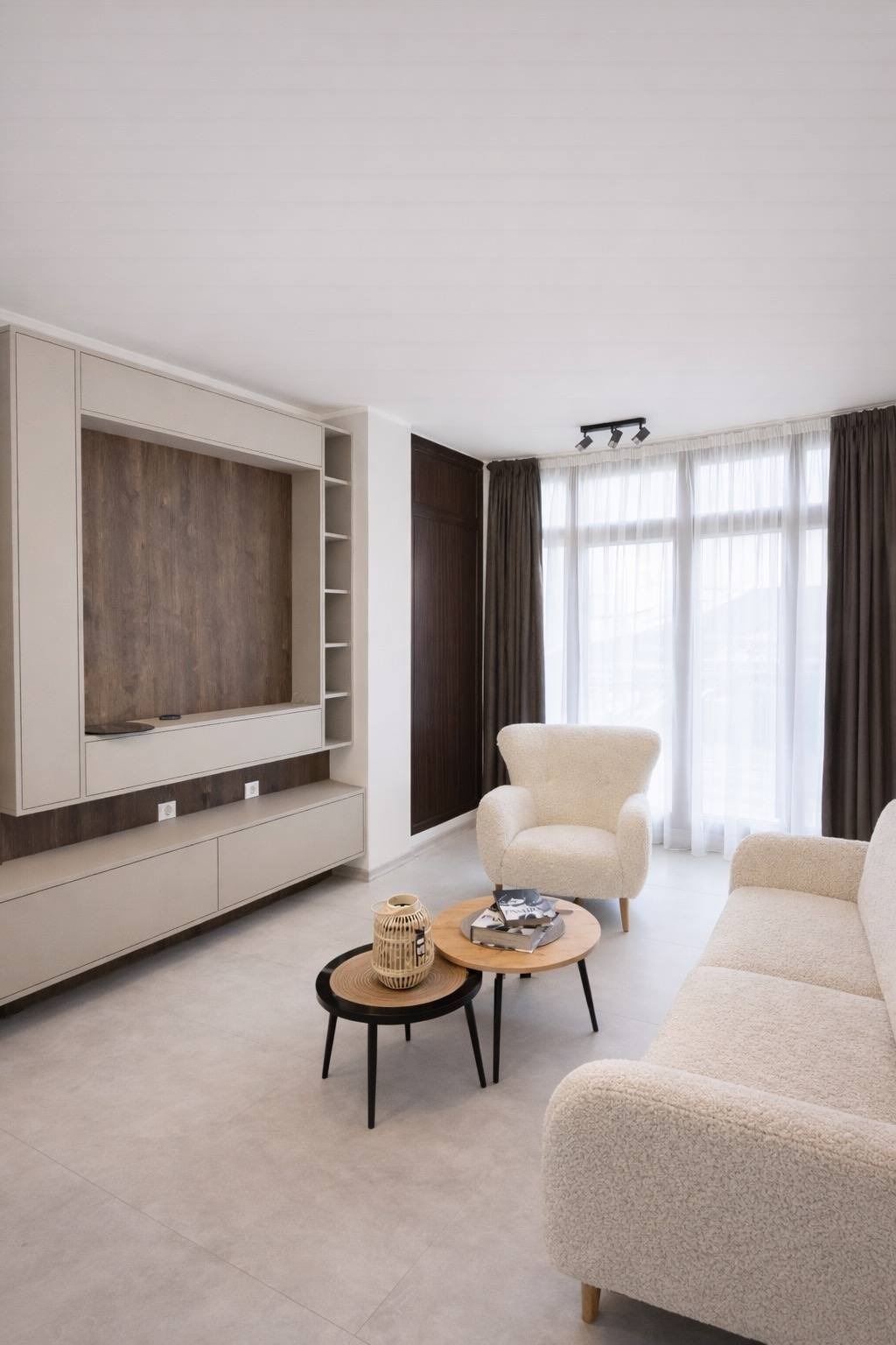 Дава под наем 2-СТАЕН, гр. София, Дружба 2