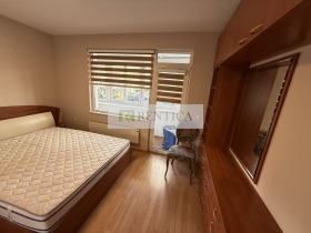 2 Schlafzimmer Zentar, Warna 9