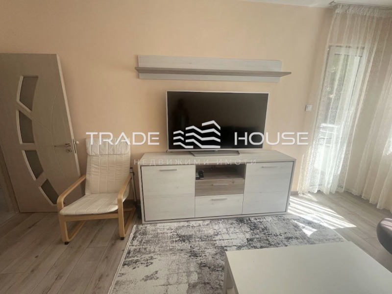 For Rent  1 bedroom Plovdiv , Mladezhki Halm , 55 sq.m | 65798144 - image [4]