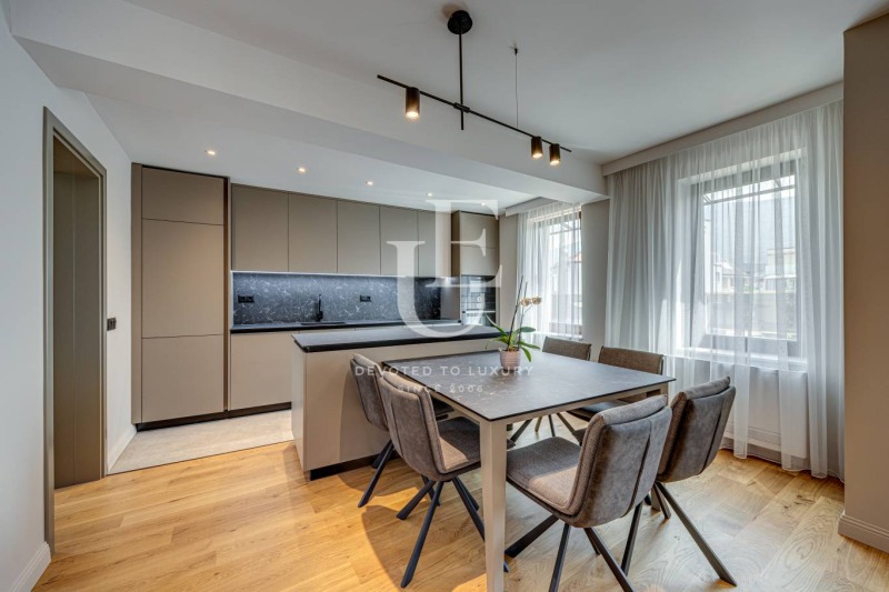 Zu vermieten  3 Schlafzimmer Sofia , Manastirski liwadi , 168 qm | 30173504 - Bild [4]
