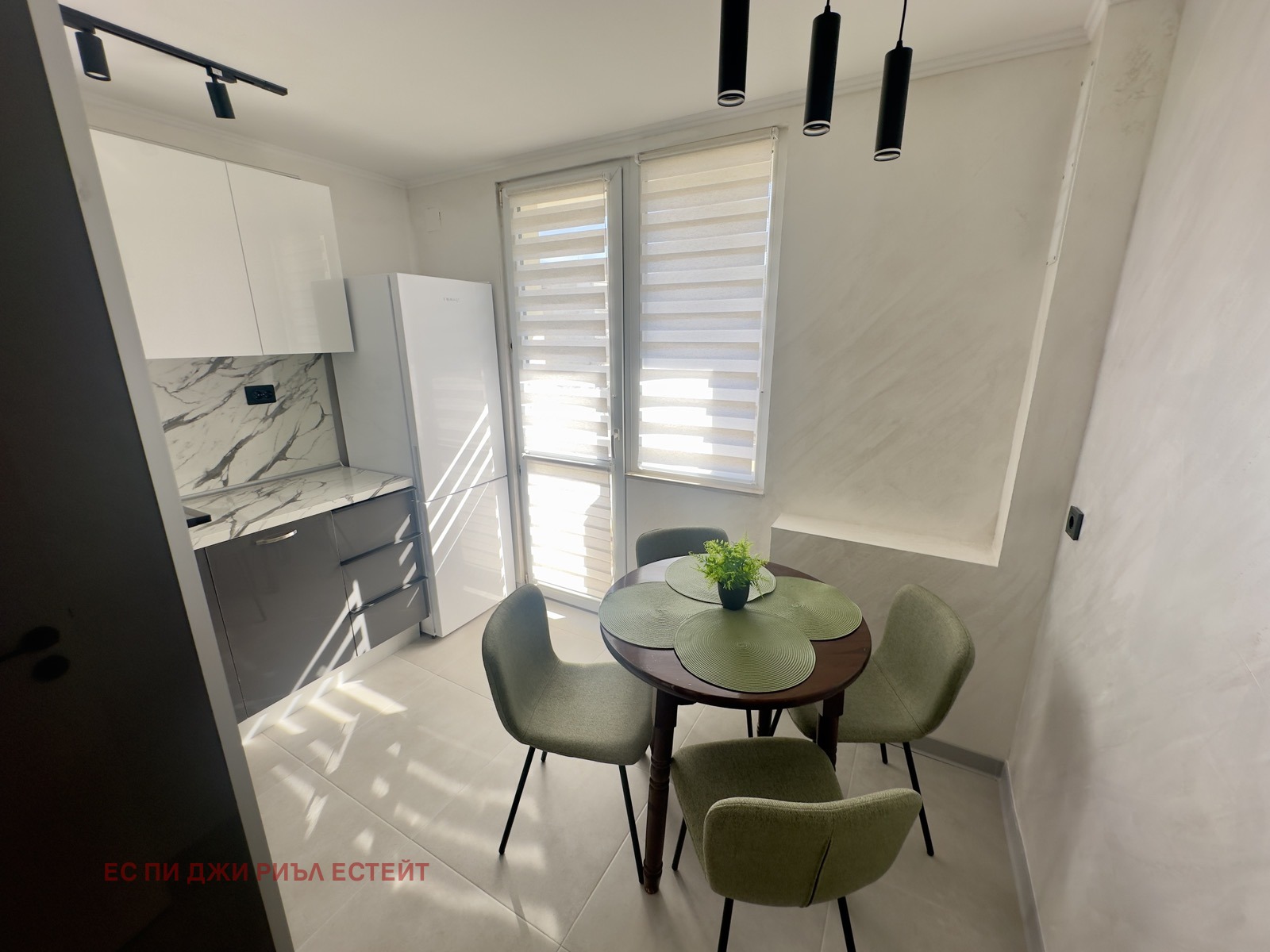 Дава под наем 3-СТАЕН, гр. София, Стрелбище, снимка 2 - Апартаменти - 53947834