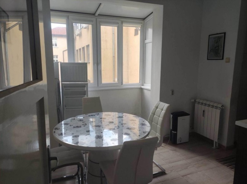 A louer  1 chambre Sofia , Tsentar , 95 m² | 86787508 - image [4]