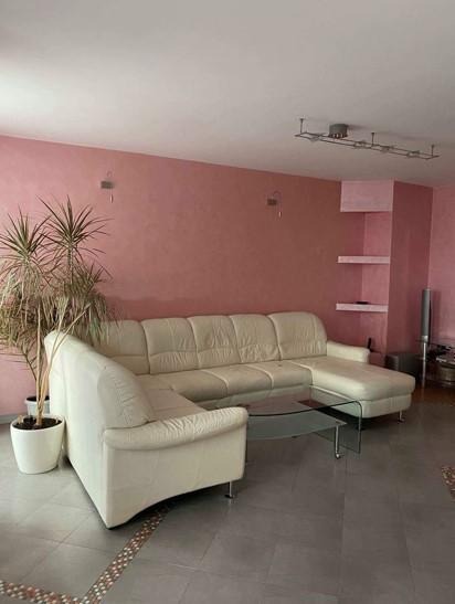 Til leie  2 soverom Sofia , Zona B-19 , 117 kvm | 50831679