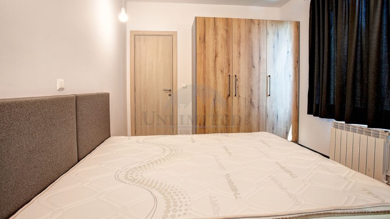 Zu vermieten  3 Schlafzimmer Sofia , Izgrew , 168 qm | 39549474 - Bild [5]