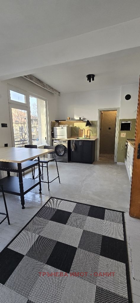 Дава под наем 4-СТАЕН, гр. София, Лозенец