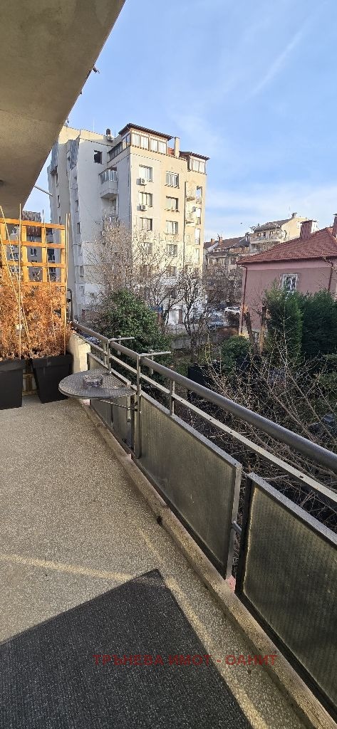 Дава под наем 4-СТАЕН, гр. София, Лозенец, снимка 9 - Апартаменти - 52872350