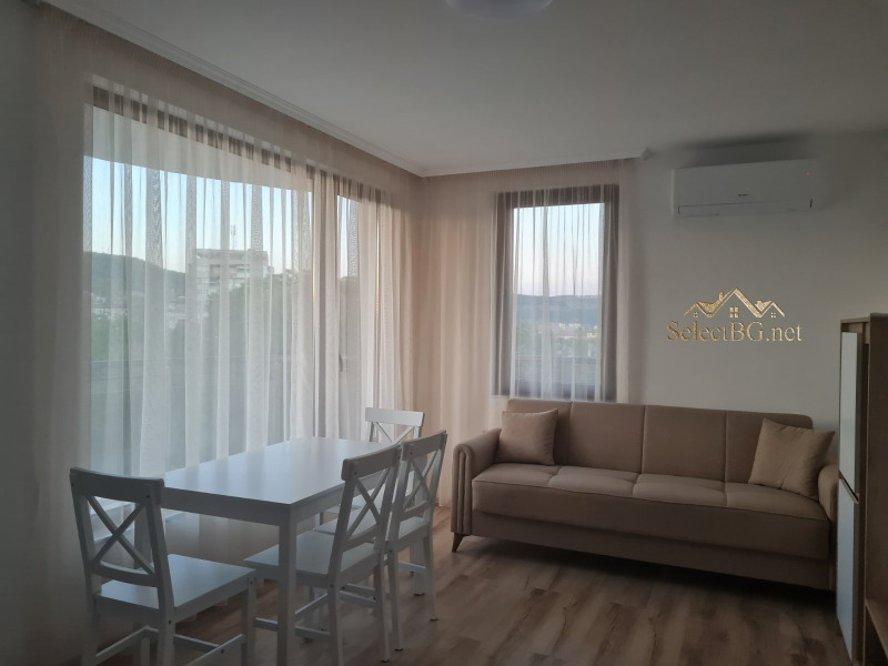 Дава под Наем 3-СТАЕН в град Велико Търново, Център - 90 кв.м / 430 € » 841.01 лв., СЕЛЕКТ БГ