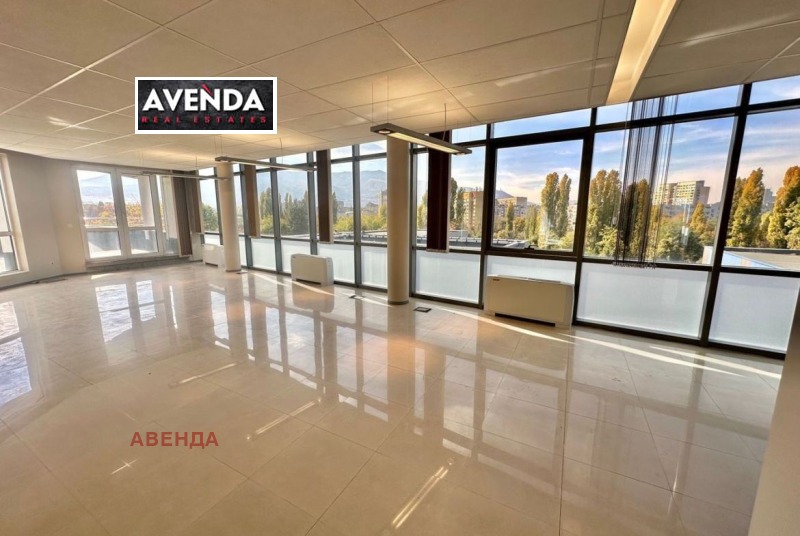 Te huur  Kantoor Sofia , Mladost 1 , 245 m² | 42911971