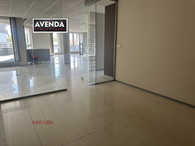 Te huur  Kantoor Sofia , Mladost 1 , 245 m² | 42911971 - afbeelding [8]
