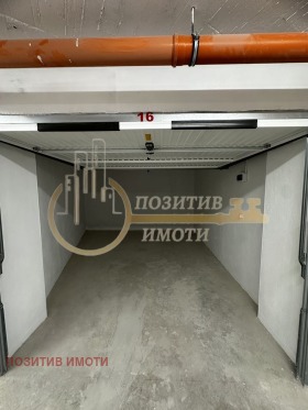 ГАРАЖ, ПАРКОМЯСТО, 22 m2