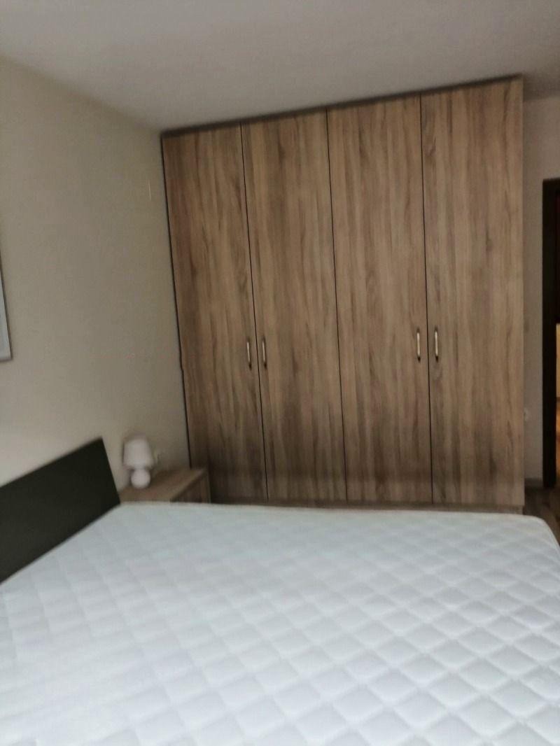 Дава под наем 3-СТАЕН, гр. София, Център, снимка 4 - Апартаменти - 52481409