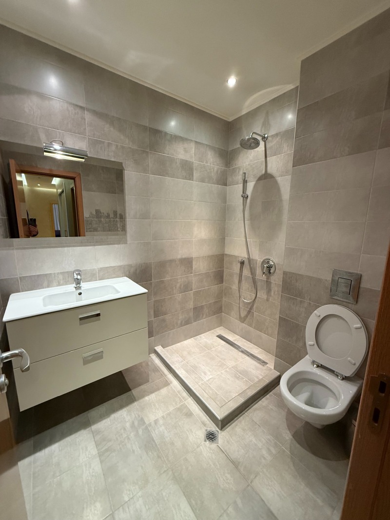 Дава под наем 4-СТАЕН, гр. Пловдив, Кършияка, снимка 12 - Апартаменти - 52402101