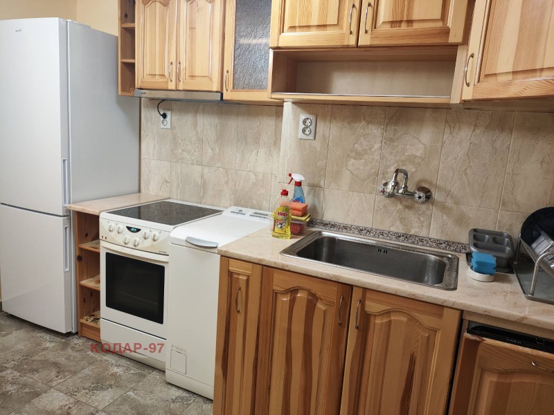 Дава под наем 2-СТАЕН, гр. София, Оборище, снимка 8 - Апартаменти - 53284746