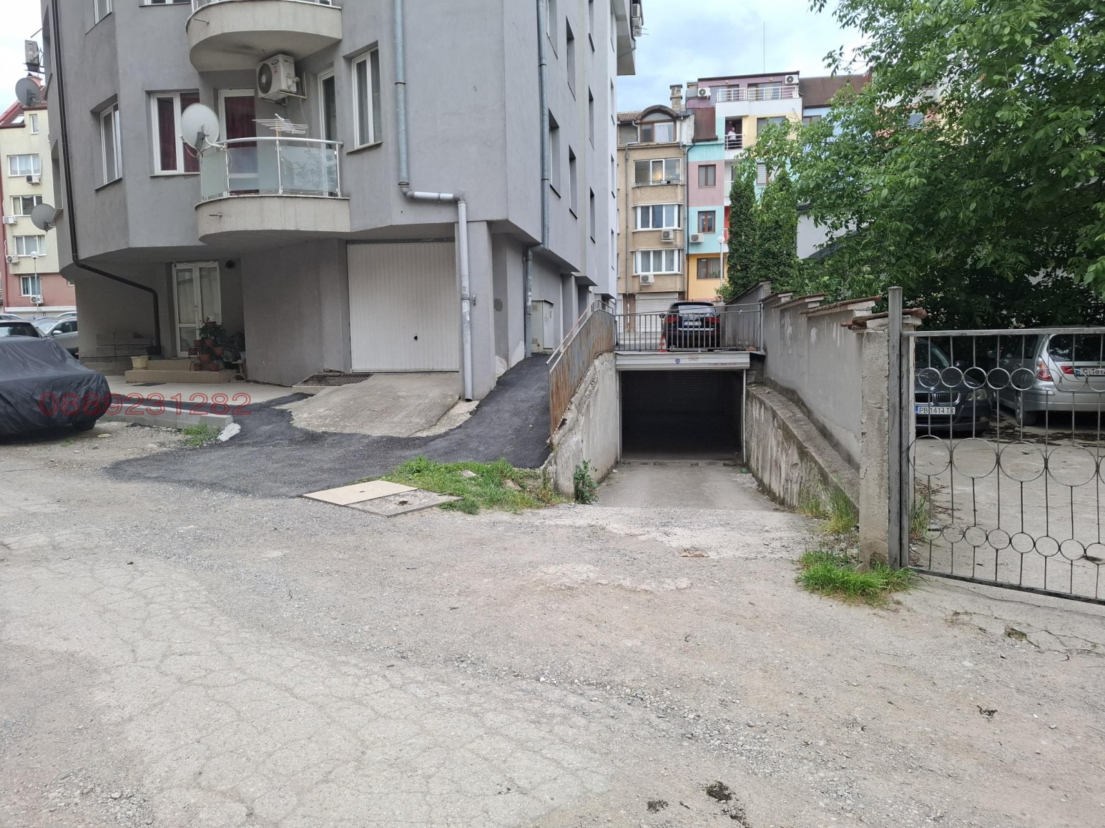 Дава под наем ГАРАЖ, ПАРКОМЯСТО, гр. София, Люлин 8