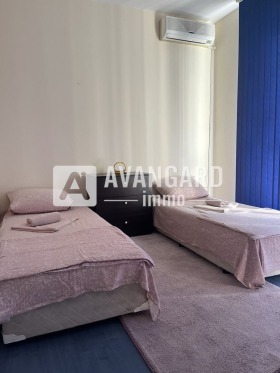 2 camere da letto Festivalen kompleks, Varna 8