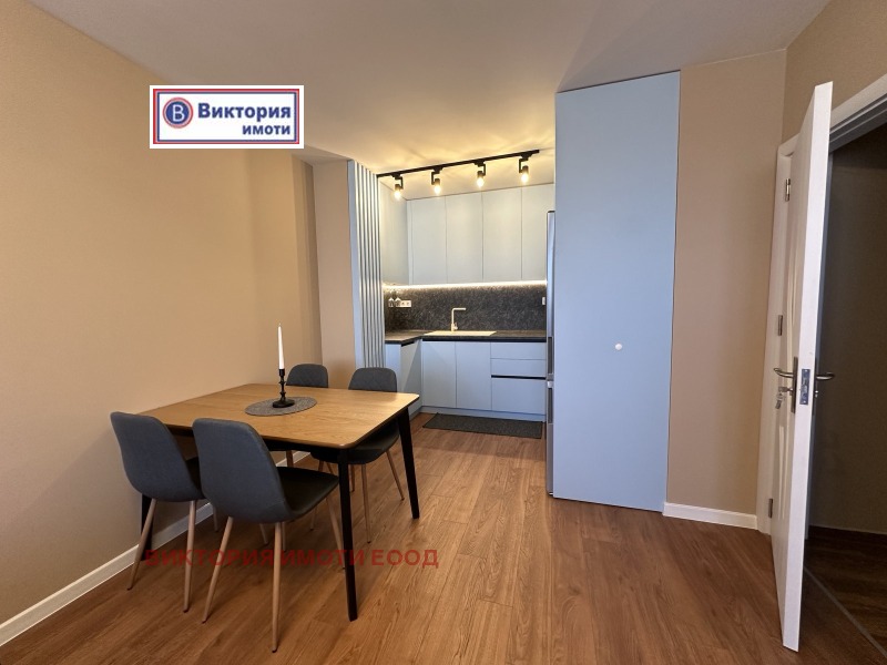 Дава под наем 3-СТАЕН, гр. Велико Търново, Колю Фичето, снимка 13 - Апартаменти - 53016575