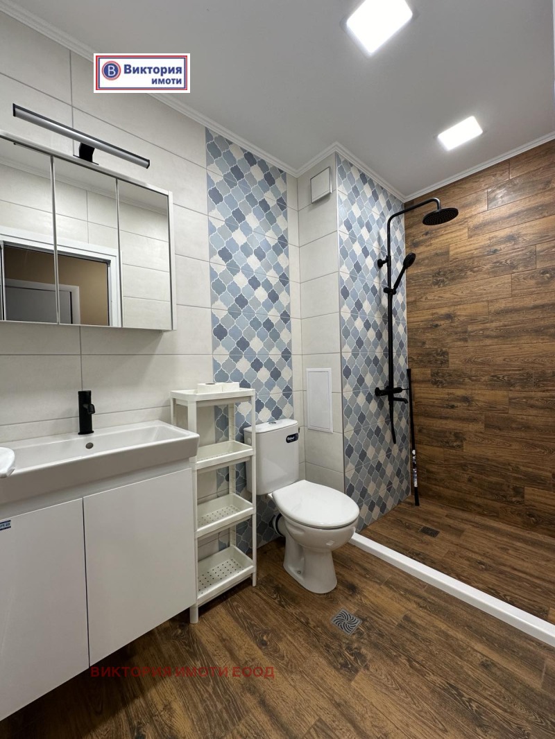 Дава под наем 3-СТАЕН, гр. Велико Търново, Колю Фичето, снимка 4 - Апартаменти - 53016575