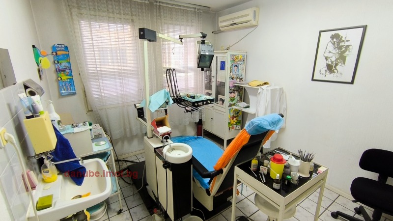 Kiralık  Ofis Ruse , Centar , 70 metrekare | 67904490 - görüntü [2]