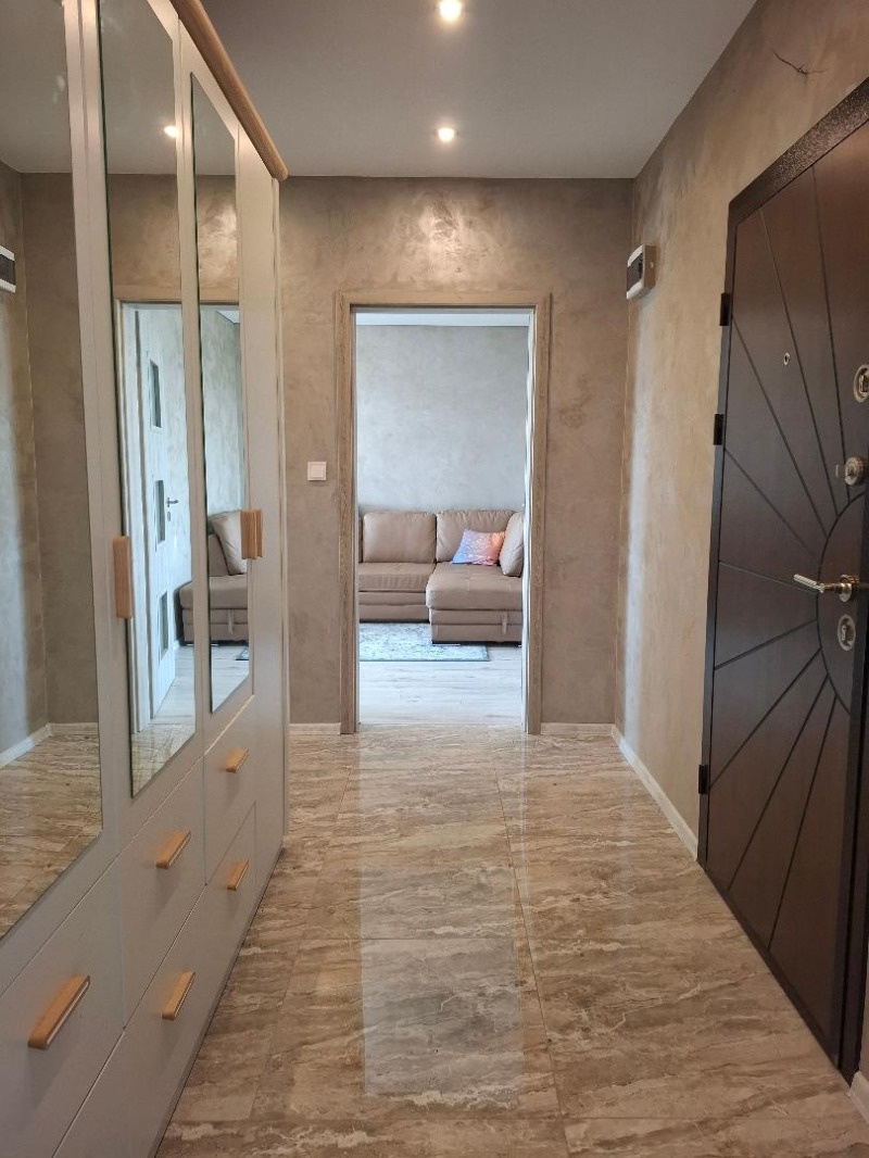 Zu vermieten  1 Schlafzimmer Sofia , Mladost 2 , 66 qm | 21124465 - Bild [8]