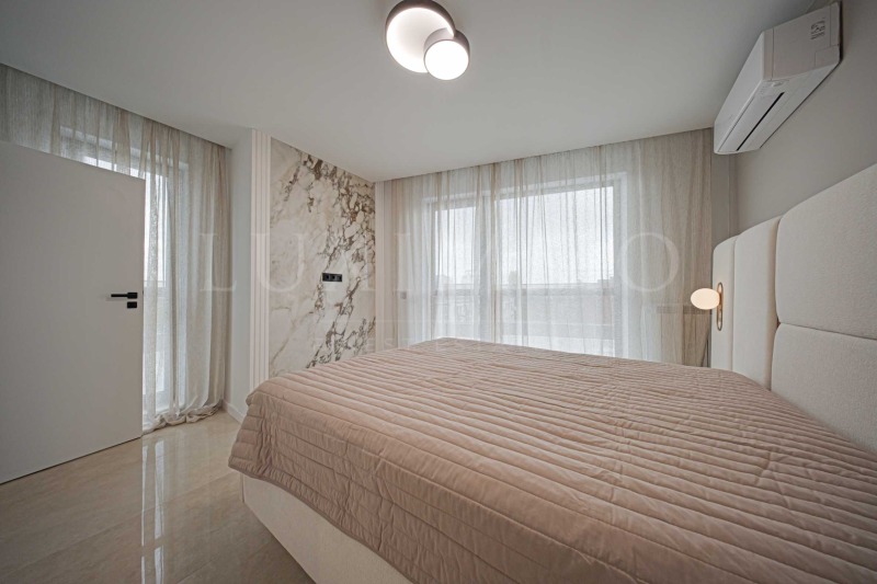Издаје се  2 спаваће собе Софија , Крастова вада , 110 м2 | 48159898 - слика [15]