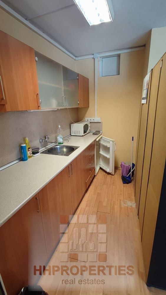 En renta  Edificio industrial Plovdiv , Komatevsko shose , 750 metros cuadrados | 98816243 - imagen [6]
