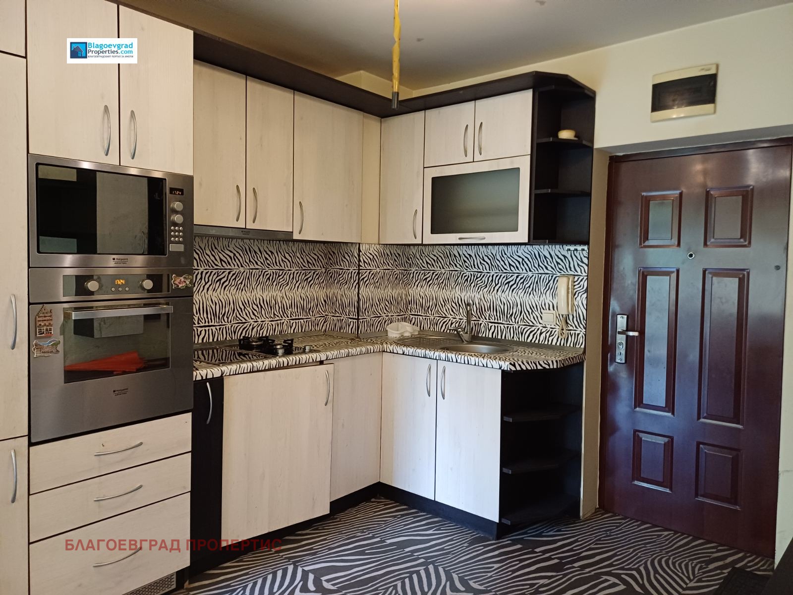 Дава под наем 3-СТАЕН, гр. Благоевград, Широк център, снимка 2 - Апартаменти - 54214576