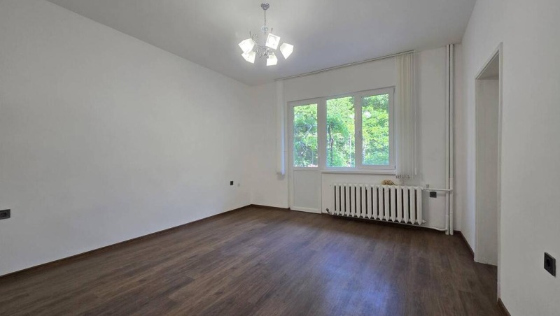 Zu vermieten  3+ Schlafzimmer Plowdiw , Wastanitscheski , 120 qm | 99057357 - Bild [3]